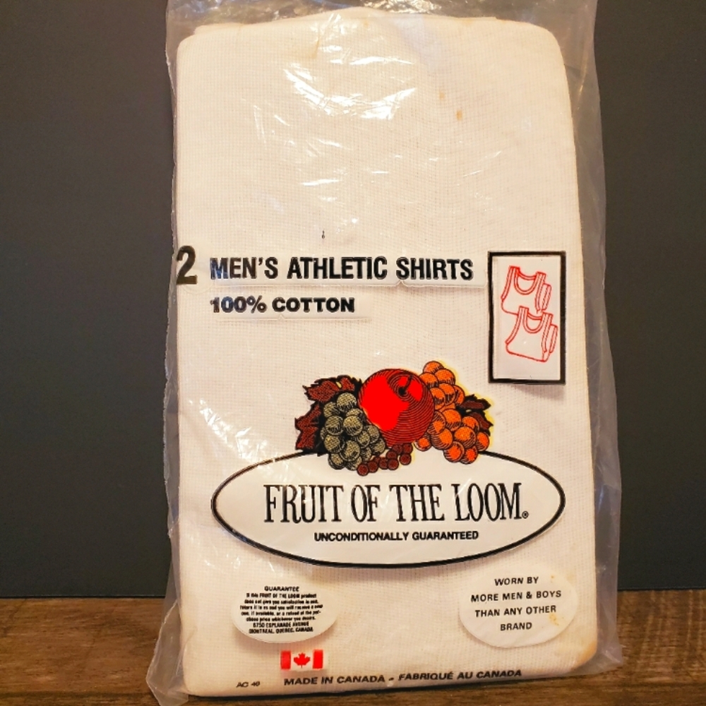 Vintage Cotton Fruit of the Loom Mens Undershirts White. Size Large 2 Pack